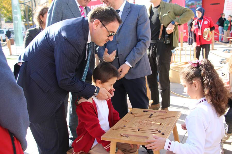 Geleneksel Oyunlar Tırı Kütahya’da (7)