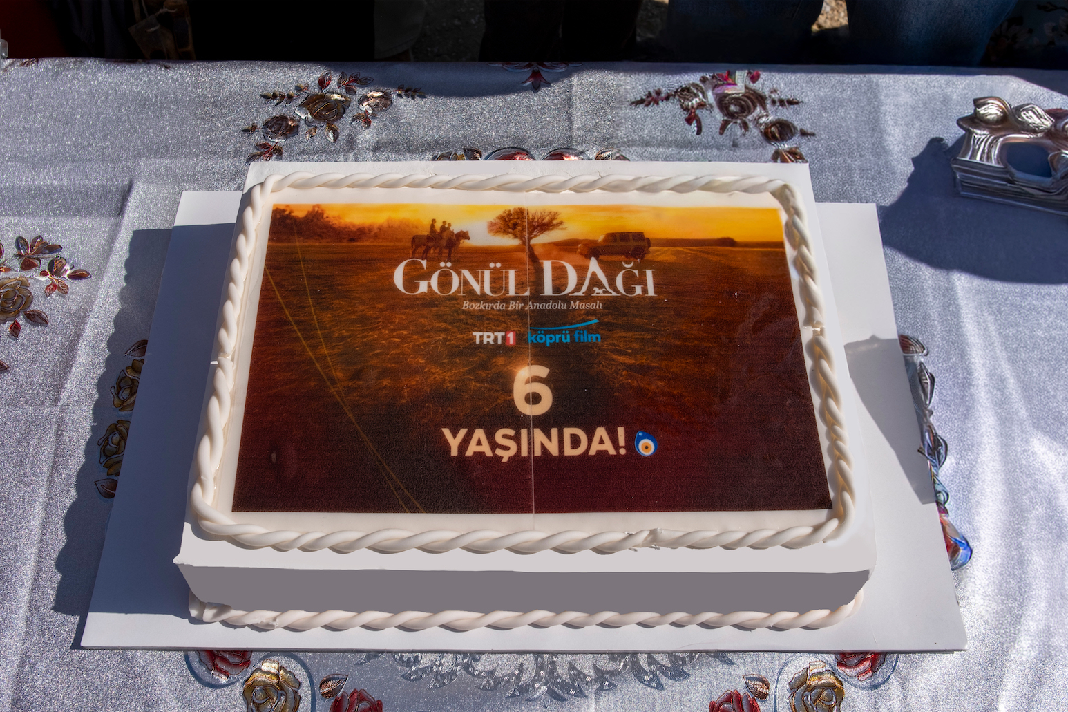 Gönül Dağı, 6. Yaşını Sette Kutladı Reyting Rekorlarına Devam Ediyor (3)