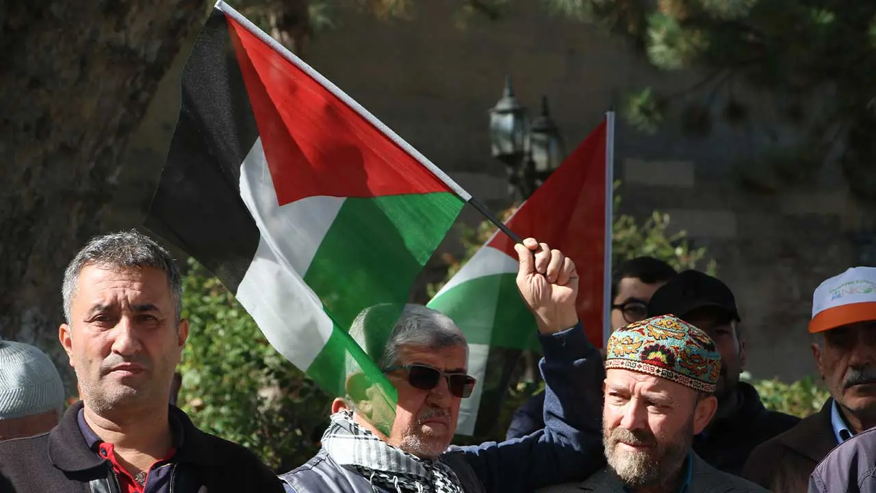 İ H H Kütahya’dan Gazze’ye Destek Açıklaması3