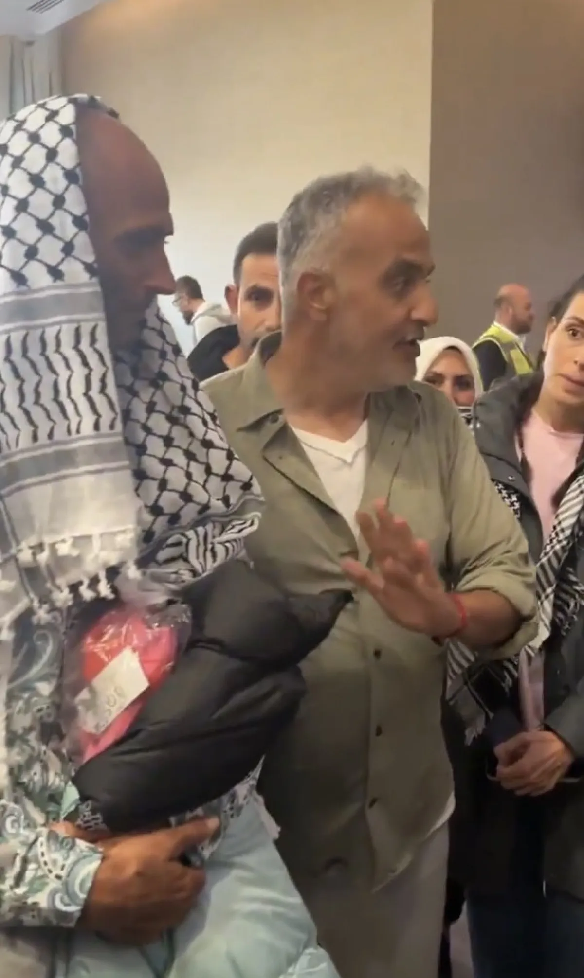 İtalyan Aktivistin Müslüman Olma Hikayesi Ses Getirdi1