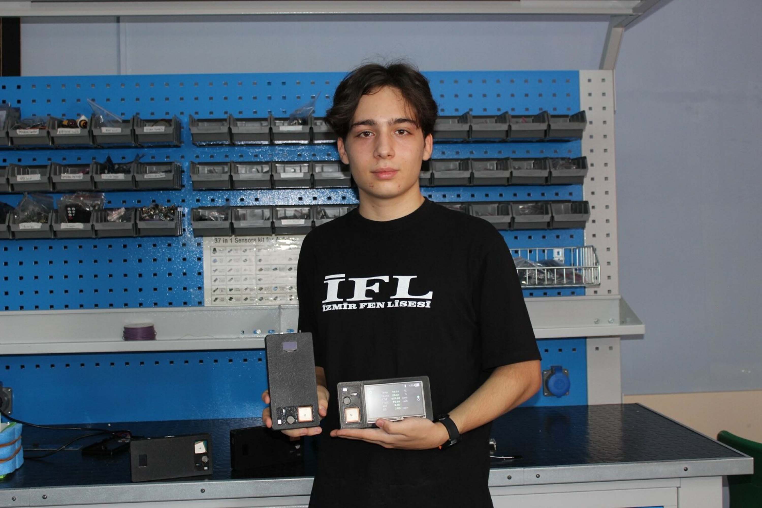 İzmirli Lise Öğrencisinden Solunum Hastalarına Teknoloji2