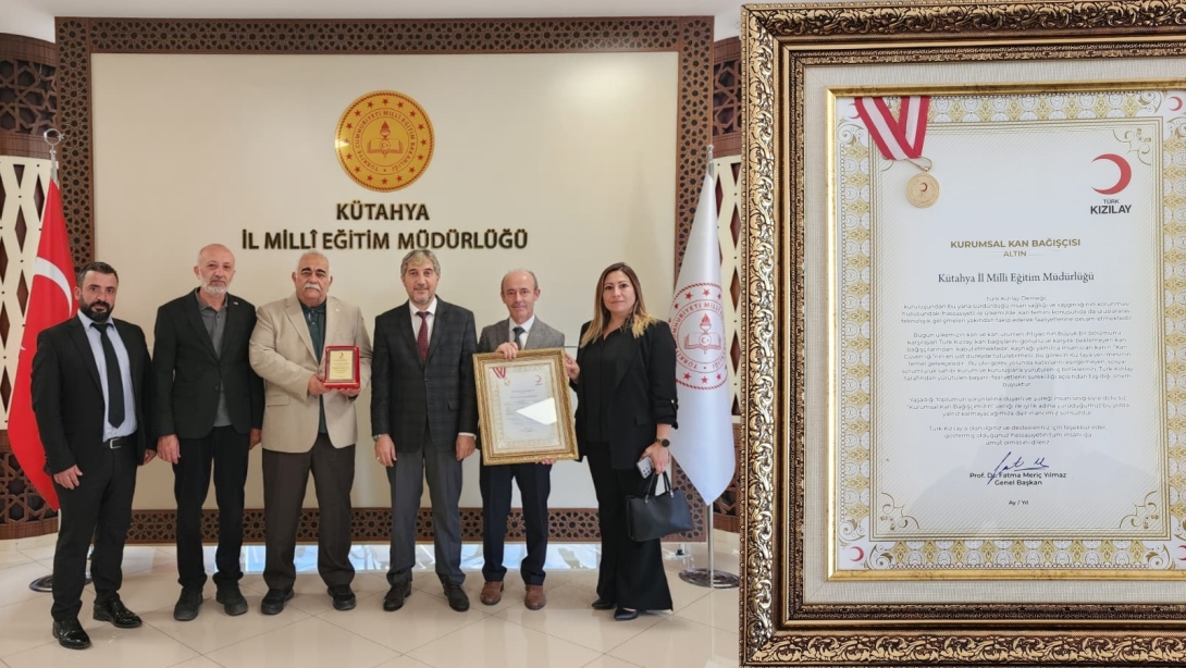 Kütahya Milli Eğitim Müdürlüğüne Kızılay Ödülü