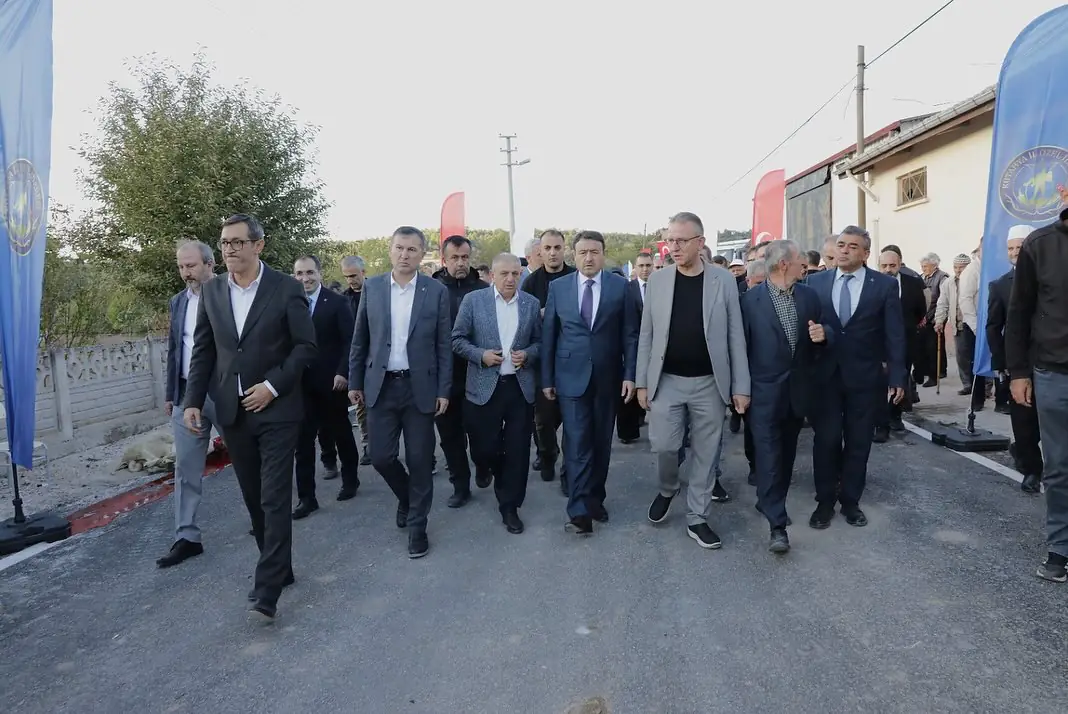 Kütahya Tavşanlı’da Başköy Göbel Yolu Açıldı2
