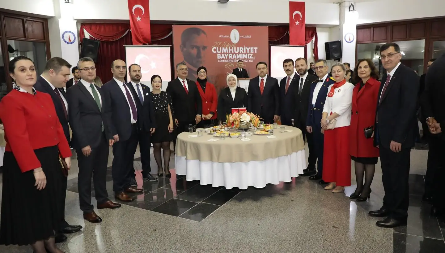 Kütahya Valisi Işın’dan Güçlü Türkiye Vurgusu 1