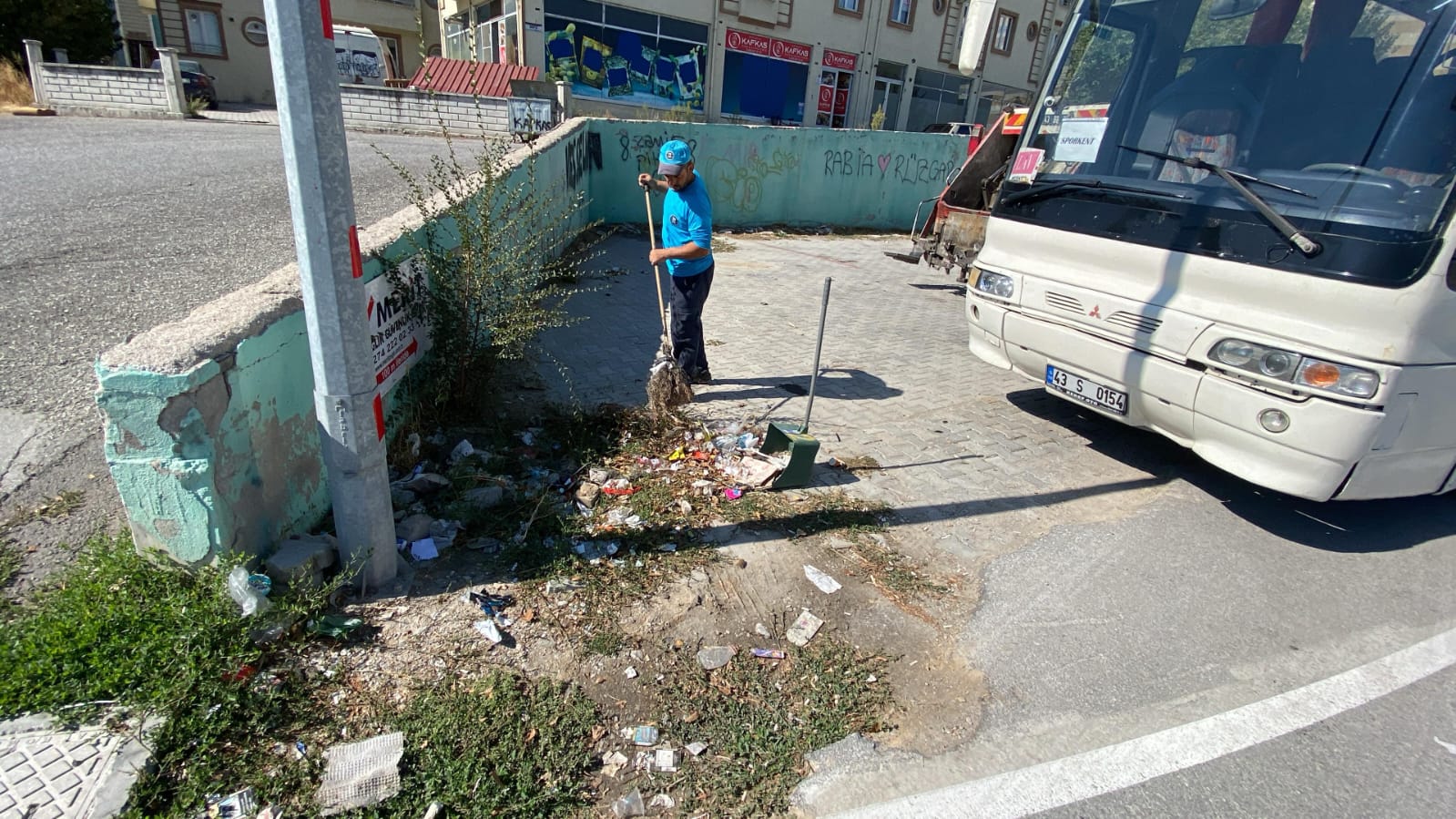 Kütahya Yunus Emre Mahallesi'nde Temizlik Çalışması Yapıldı (3)