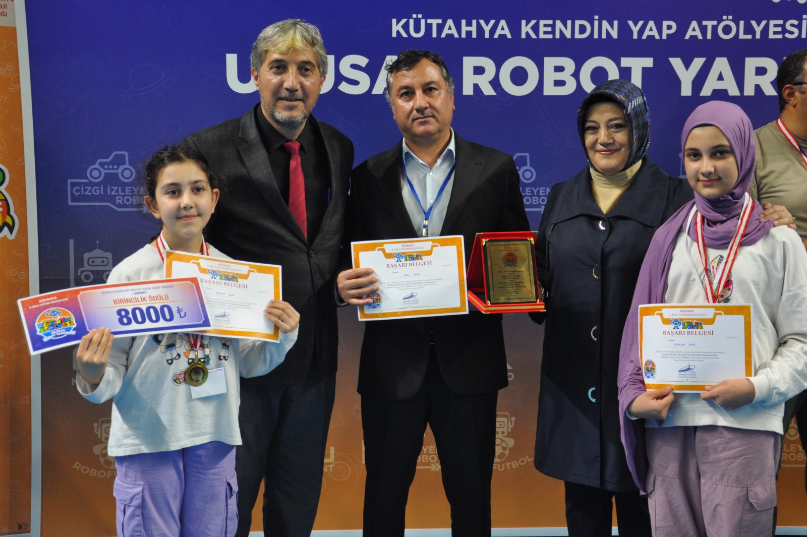 Kütahya’da Genç Yetenekler Robot Yarışmasında Ödüllendirildi 2