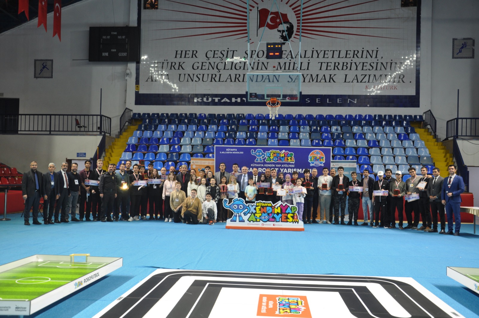 Kütahya’da Genç Yetenekler Robot Yarışmasında Ödüllendirildi 3