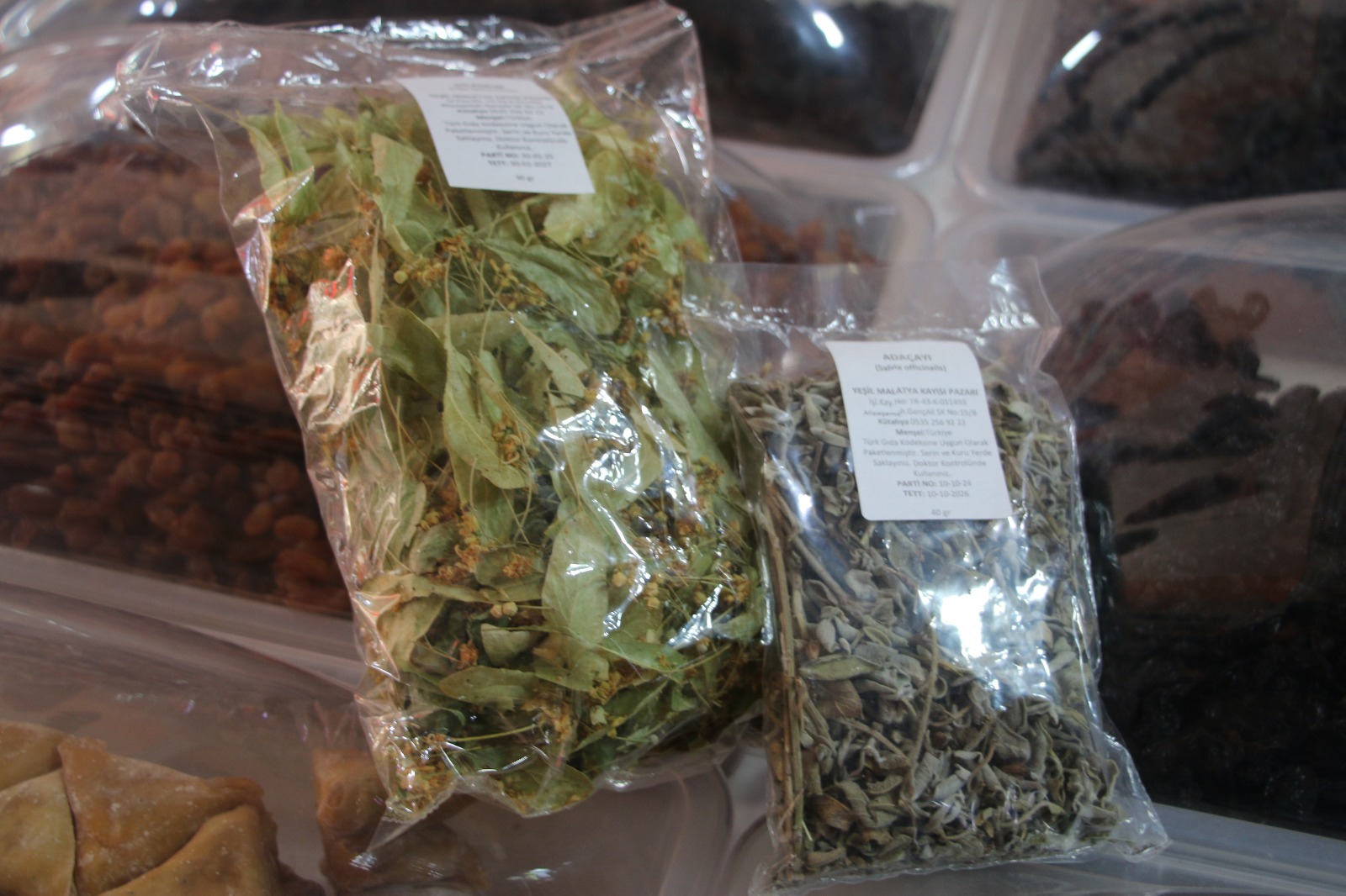 Kütahya’da Havalar Soğudu, Bitki Çaylarına Ilgi Arttı (1)