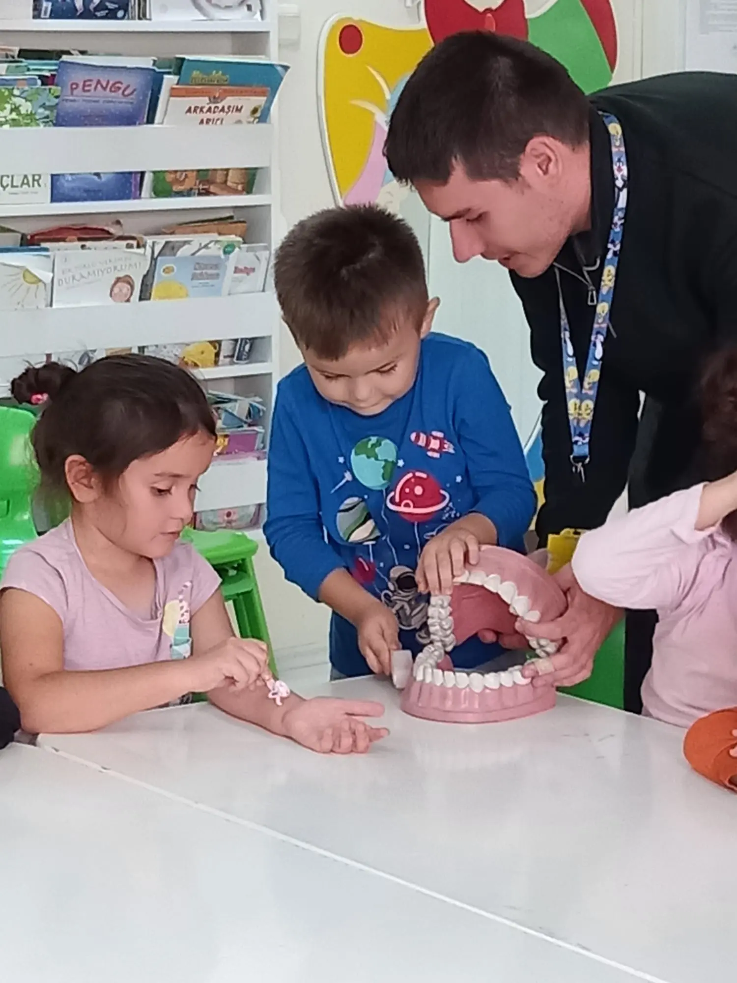 Kütahya’da Minik Öğrenciler, Doğru Diş Fırçalamayı Öğrendi 2