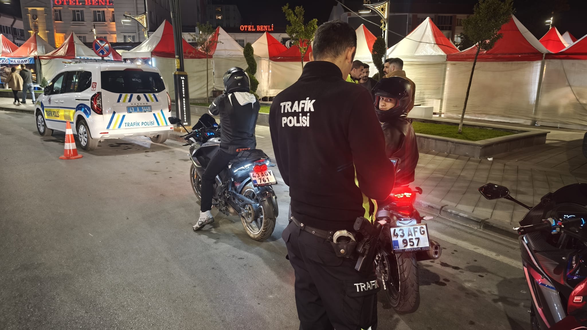 Kütahya’da Motosiklet Sürücülerine Çanta Denetimi (3)