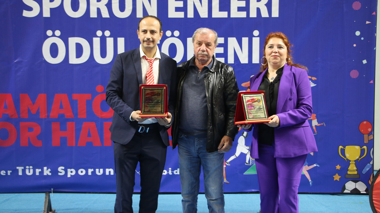 Kütahya’da “ Sporun Enleri” Ödülleri Verildi10