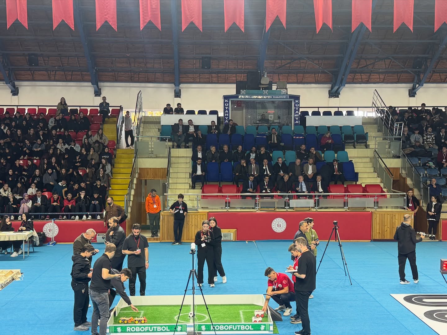 Kütahya’da Ulusal Robot Yarışması Büyük Ilgi Gördü6