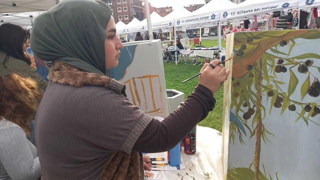 Kütahya’da Üniversite Öğrencilerinden Narin Parkı’na Dokunuş 1 2