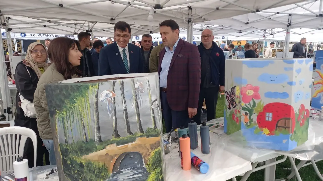 Kütahya’da Üniversite Öğrencilerinden Narin Parkı’na Dokunuş 3