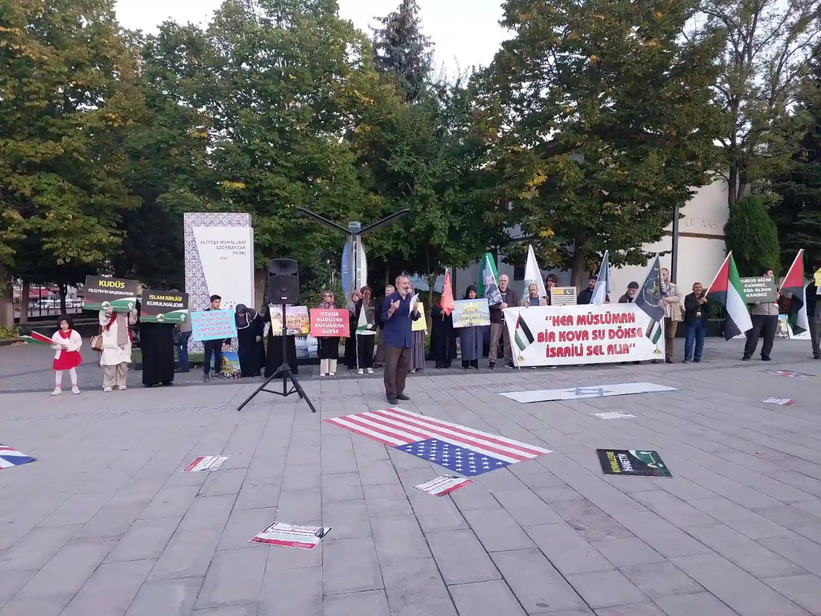 Kütahya’da Vatandaşlardan Gazze’ye Destek Eylemi 2