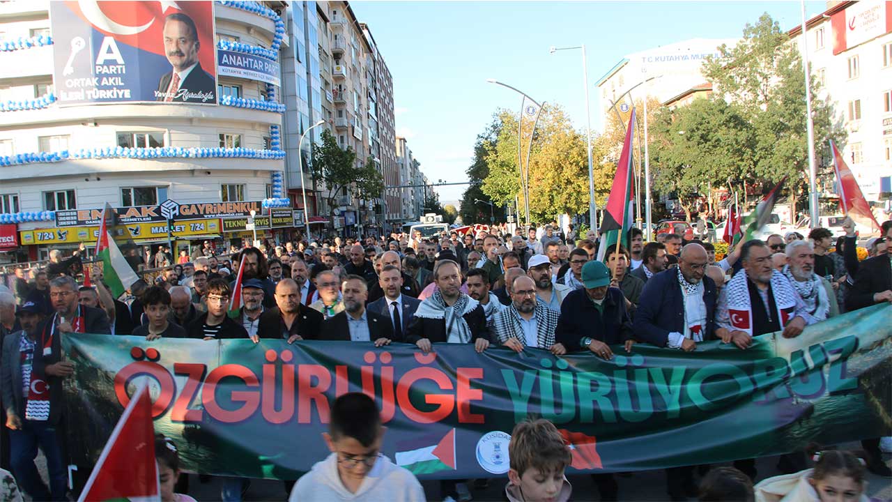 Kütahya’da Yüzlerce Vatandaş, Gazze Için Yürüdü6