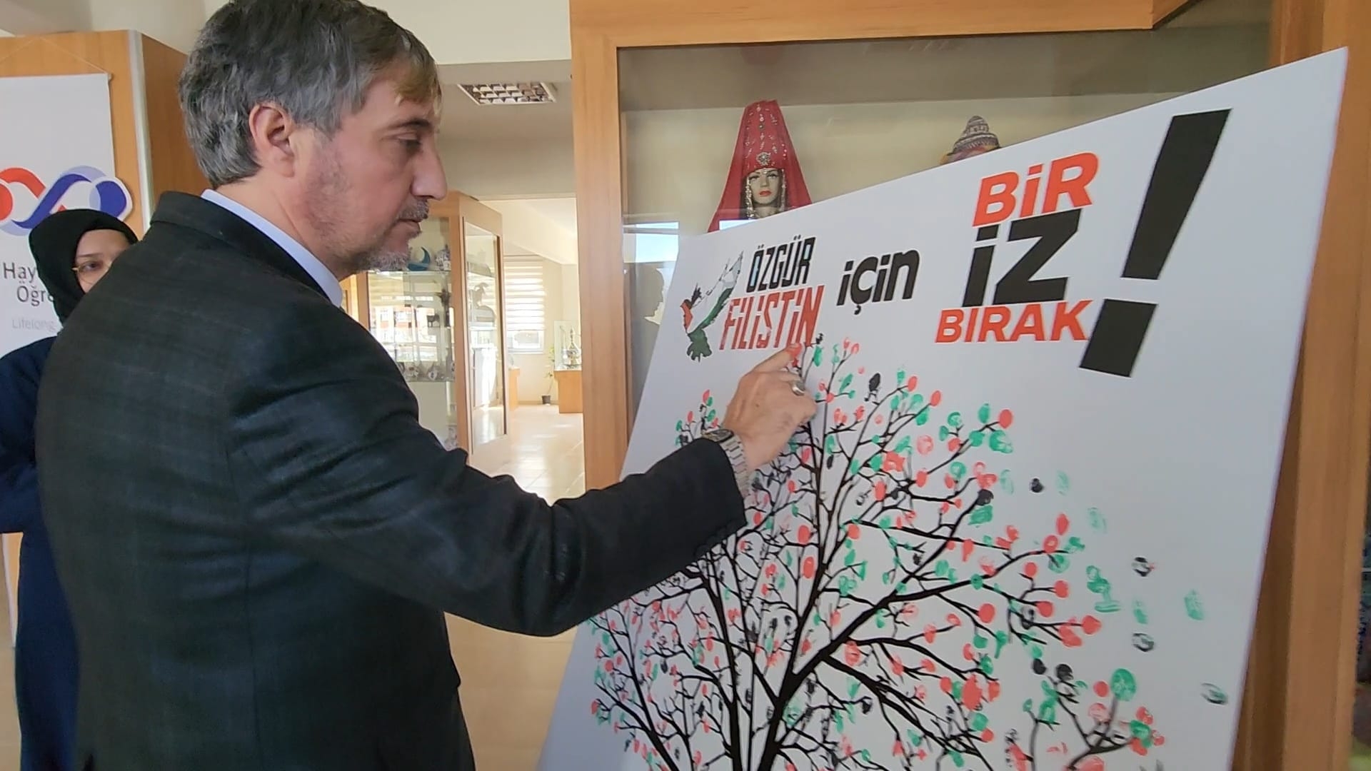 Milli Eğitim Müdürü Halk Eğitimi’nde Öğrencilerle Buluştu3