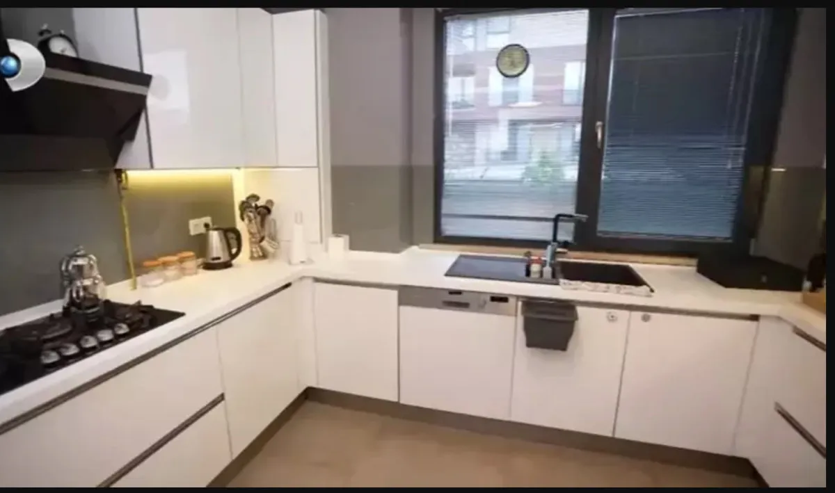 Nadide Sultan’ın Yeşillikler Içindeki Evi Hayran Bıraktı2