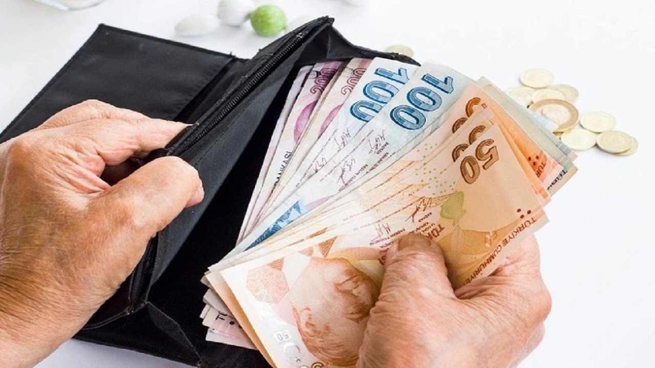 Bankaya Borcunu Ödeyemeyenlerin Oranı Yüzde 135 Arttı: Vatandaş Kredi ve Kredi Kartını Ödeyemiyor!-1