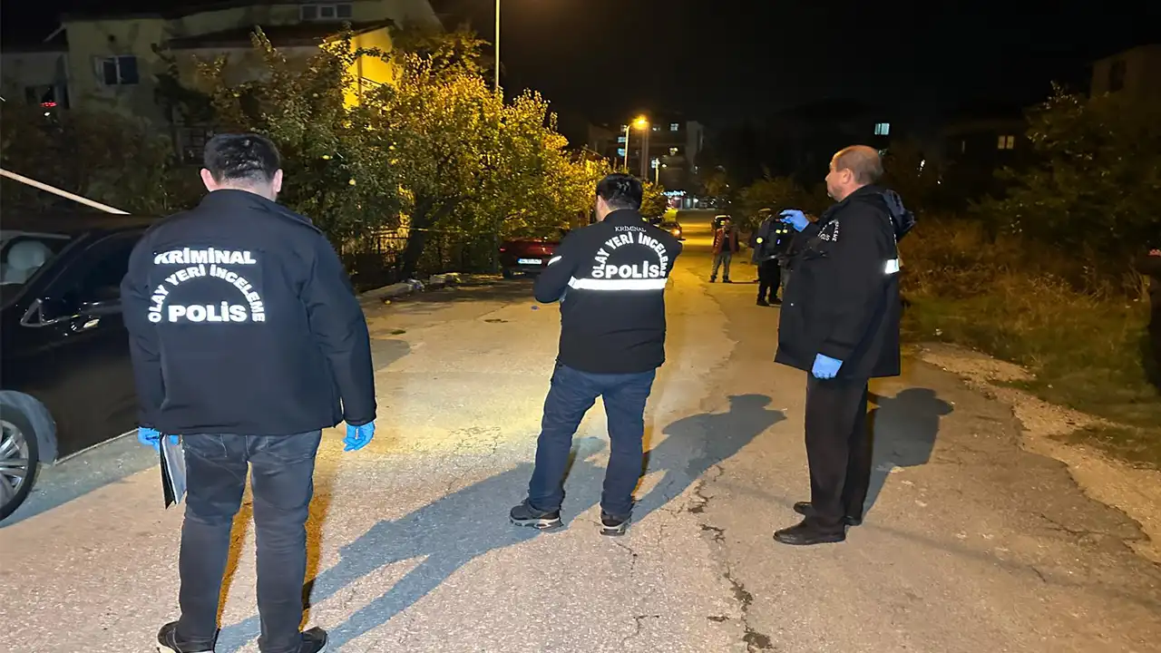 Uşak’ta Bıçaklı Saldırı 3 Kişi Yaralandı, Zanlı Yakalandı 3