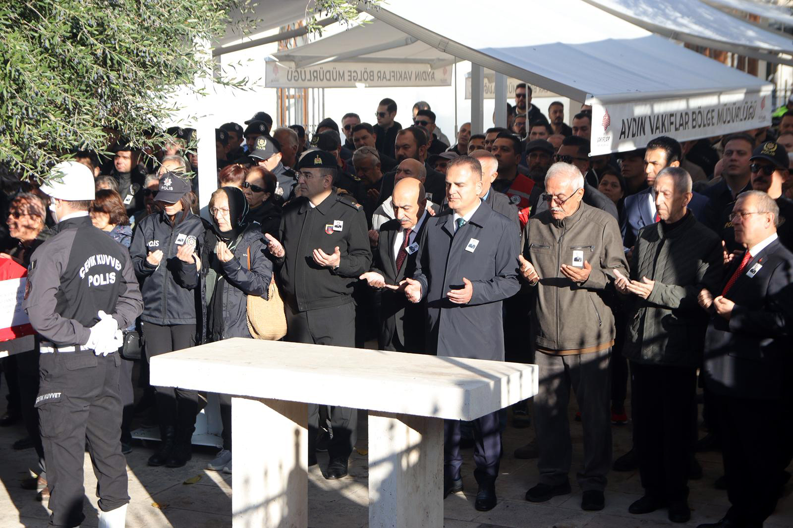 Emekli emniyet müdürü Vehbi Yıldız Muğla'da hayatını kaybetti-2