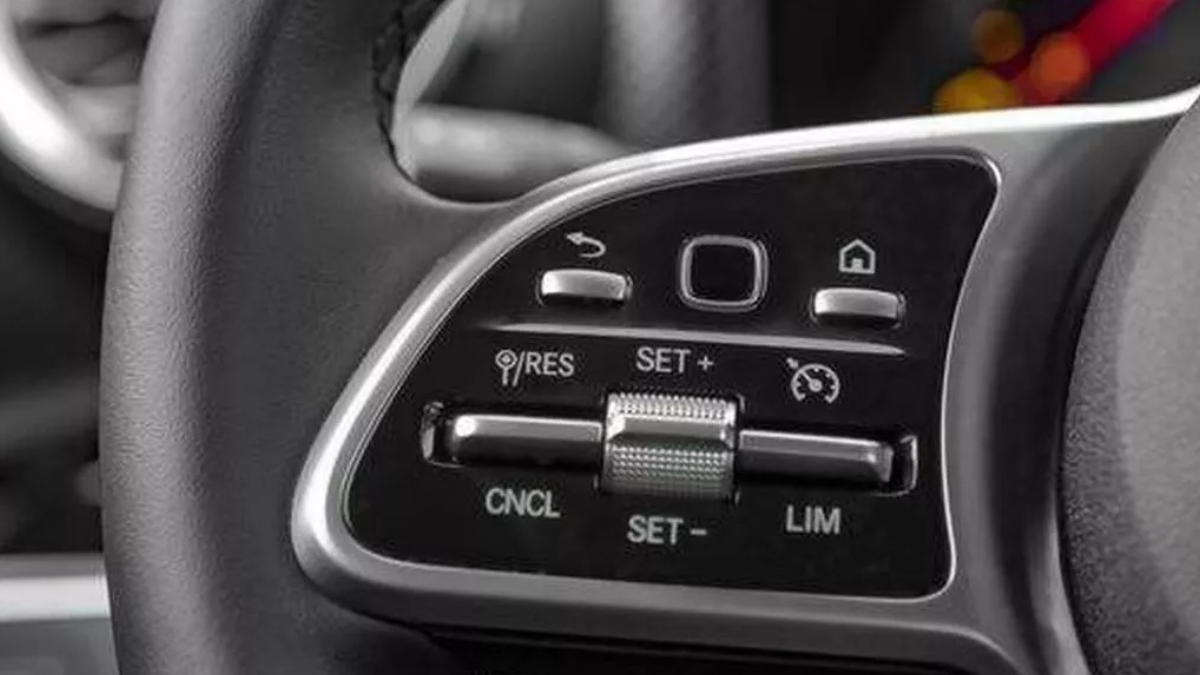 Arabanızda Binlerce Liralık Yakıt Tasarrufu Sağlayan Gizli Anahtar 1