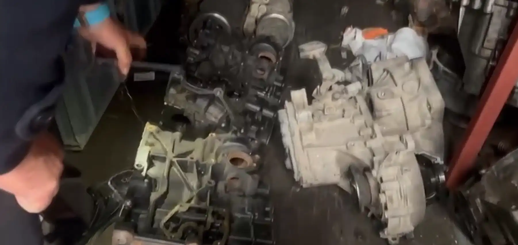 Bursa Merkezli Change Araç Operasyonunda 2 Zanlı Tutuklandı3