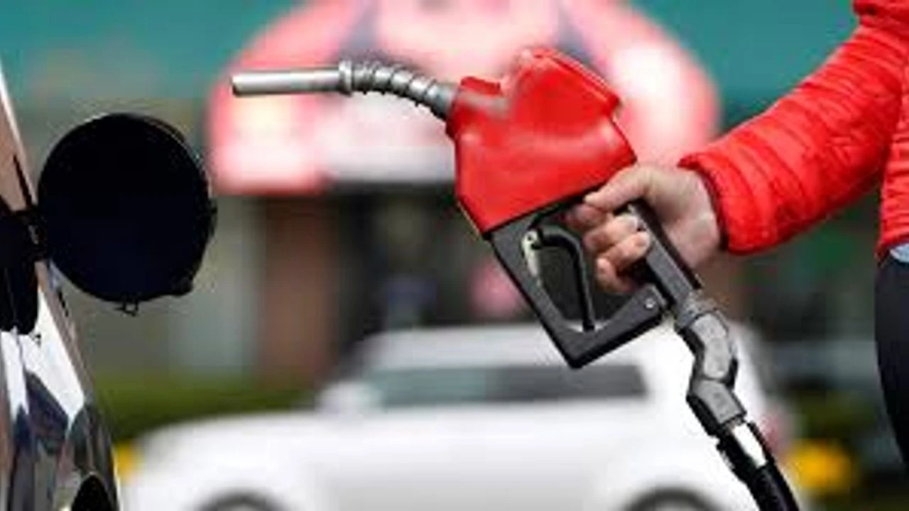 Domaniç Belediyesi Akaryakıt Alımı Için Ihaleye Çıkıyor