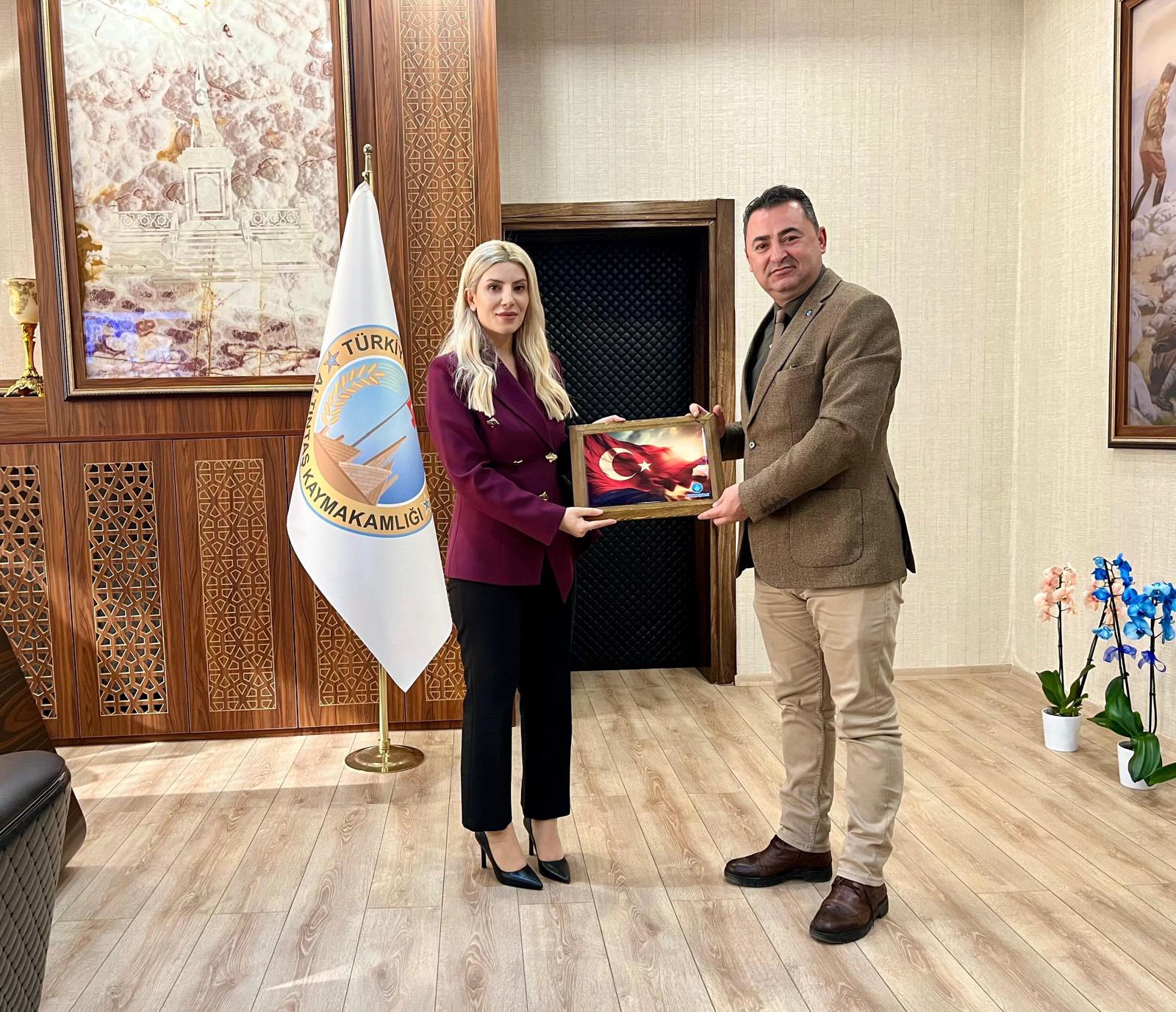 Kamu Sen’den Kütahya Altıntaş Kaymakamına Ziyaret1