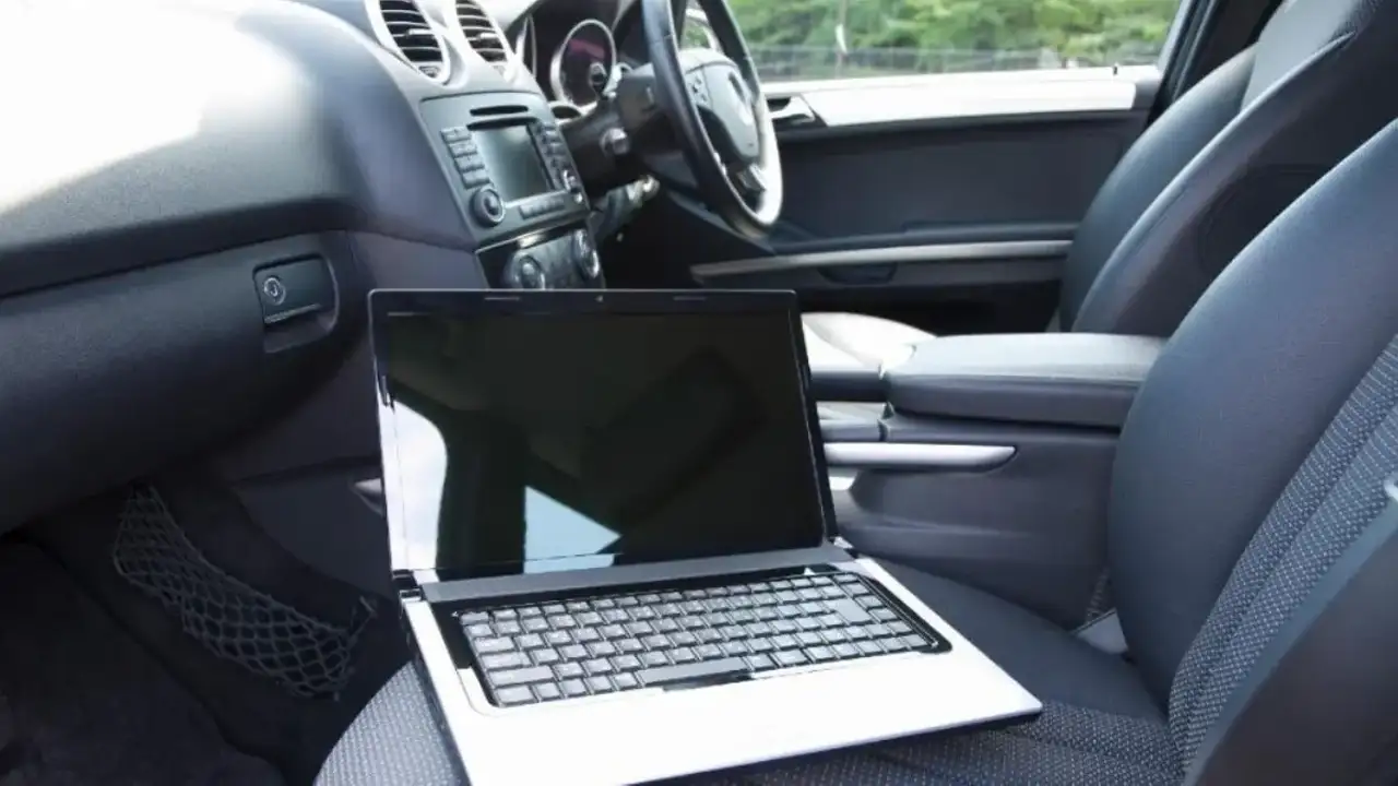 Kışın Arabada Bırakılmaması Gereken 5 Eşya 2