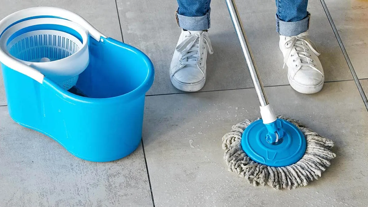 Kovaya Iki Damla Ekleyin Ev Günlerce Ferah1