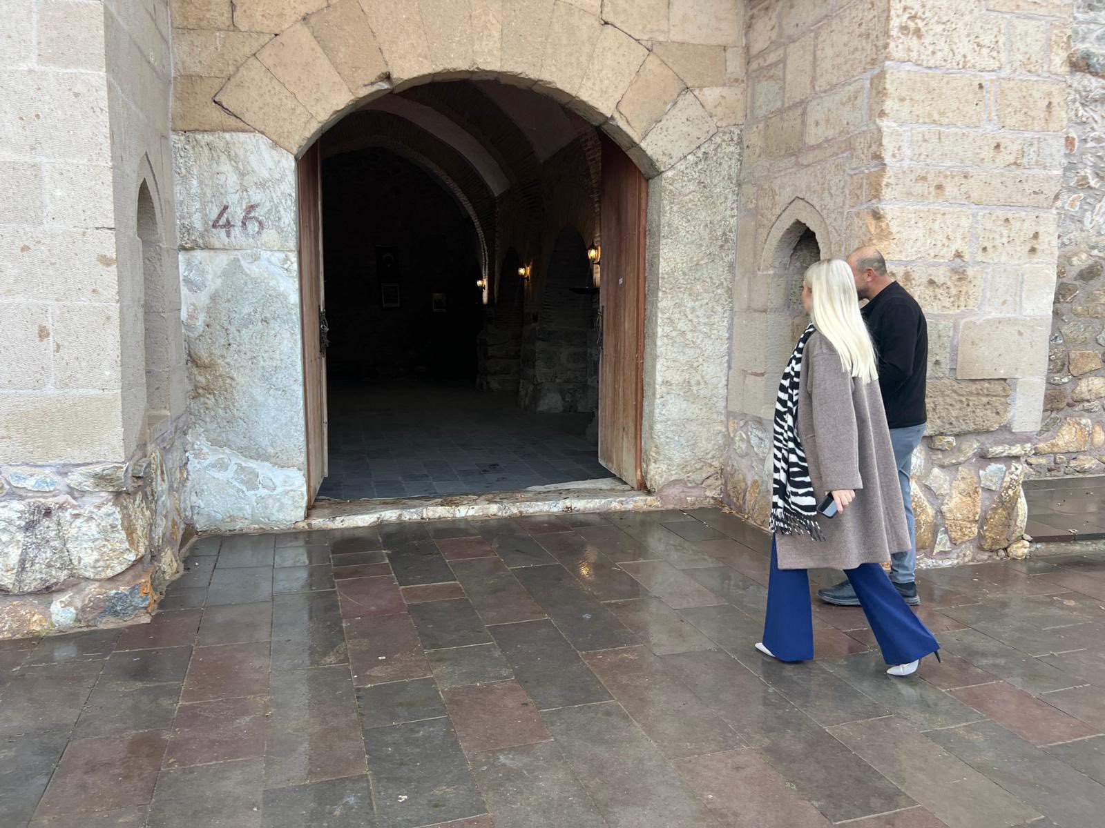 Kütahya Altıntaş Kaymakamı Çakırsaz Hanı’nı Ziyaret Etti