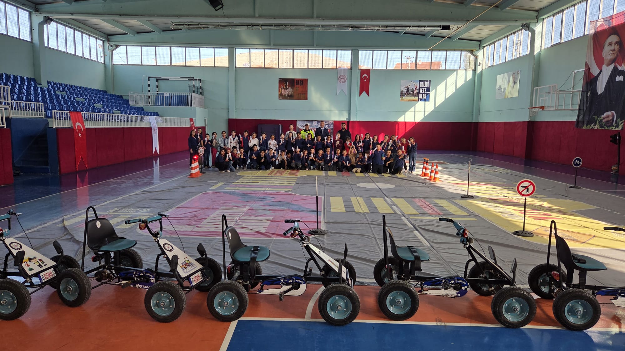 Kütahya Altıntaş’ta Ilkokul Öğrencilerine Trafik Eğitimi 1