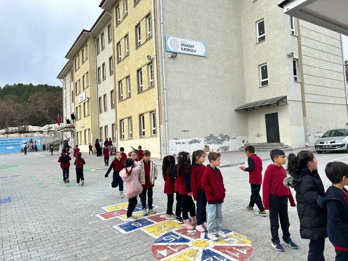 Kütahya Atakent’te Öğrencilere “Vakıf Çorbası” Ikramı2