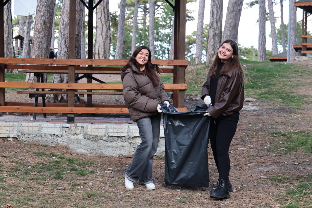 Kütahya Çamlıca’da Çevre Temizliğiyle Sürdürülebilirlik Vurgusu4