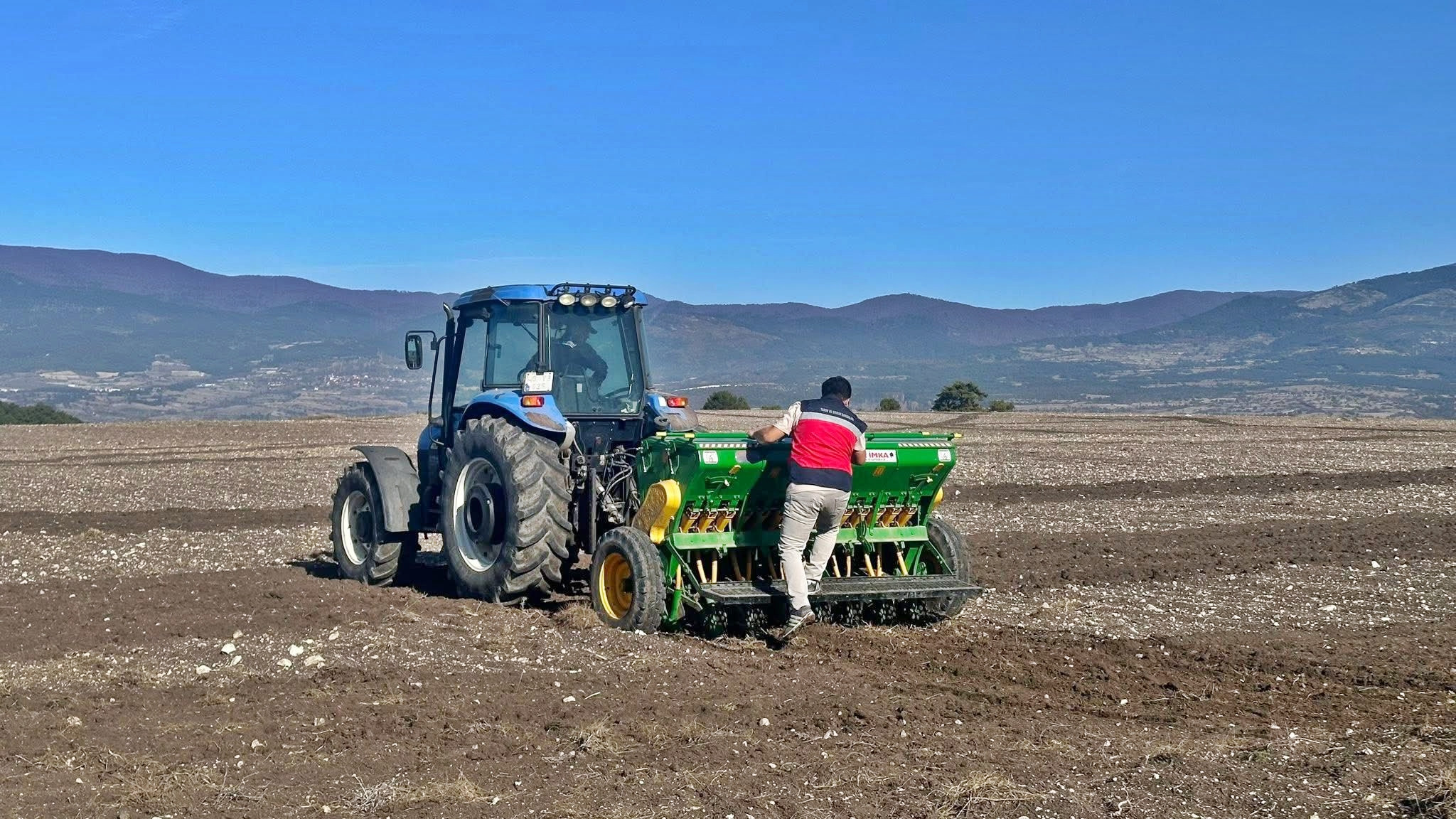 Kütahya Domaniç’te Demonstrasyon Tohum Ekimleri Yapıldı2