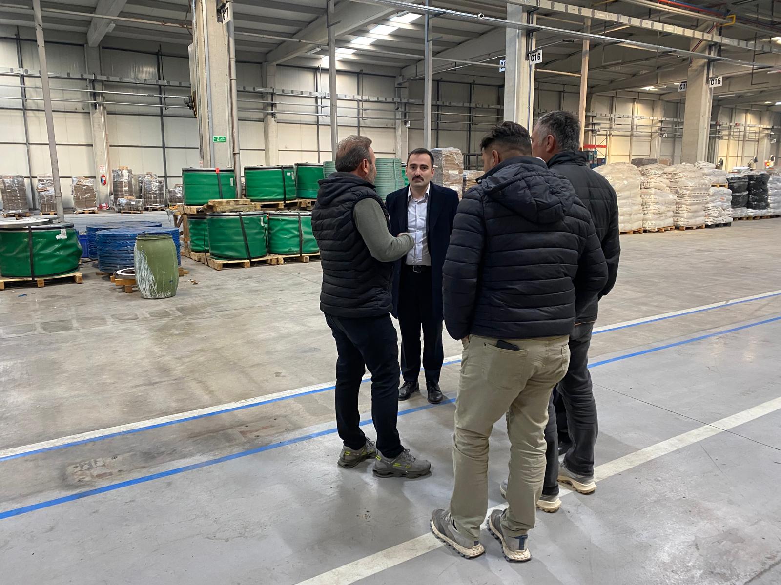 Kütahya Domaniç’te Kaymakam Bağcı’dan Bıçak Fabrikasına Ziyaret3