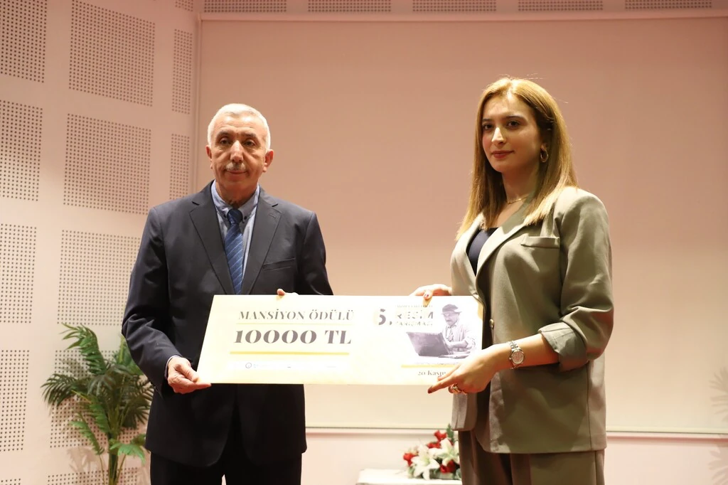 Kütahya Dpü’de Dereceye Giren Öğrenciler Ödüllendirildi 3