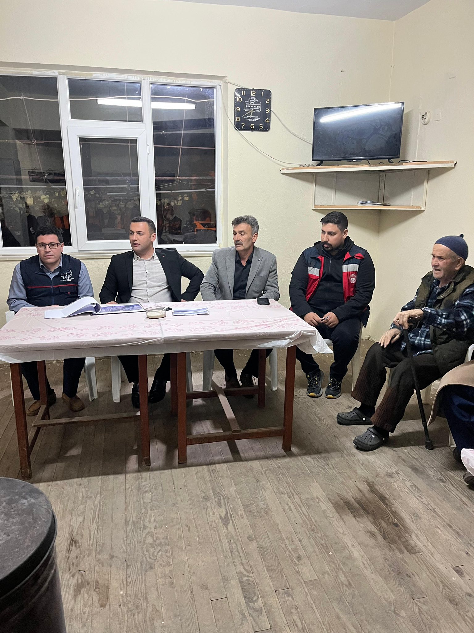 Kütahya Emet Kaymakamı Çiftçilerle Bir Araya Geldi2