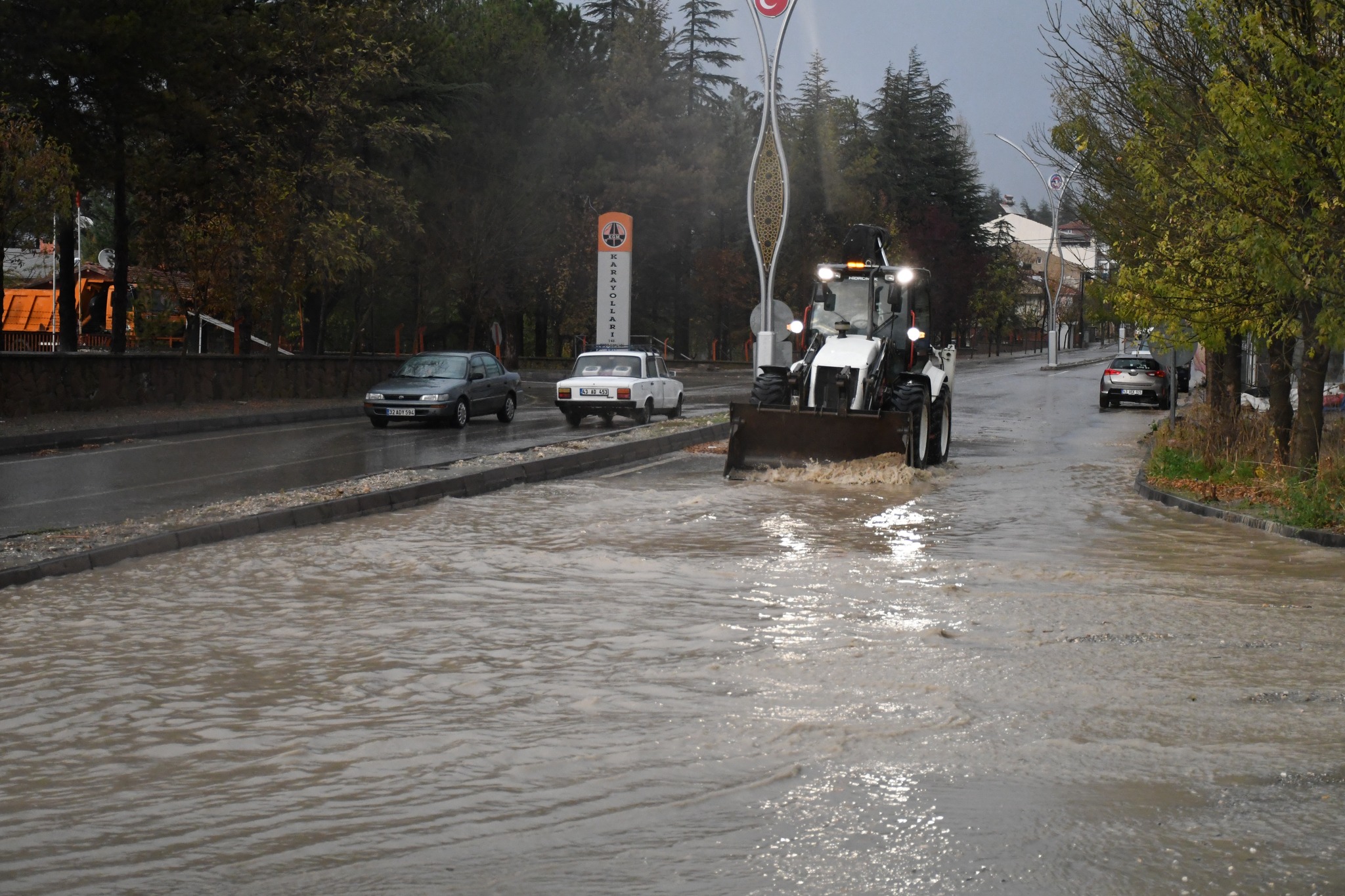 Kütahya Emet’te Sağanak Yağışa Anında Müdahale4
