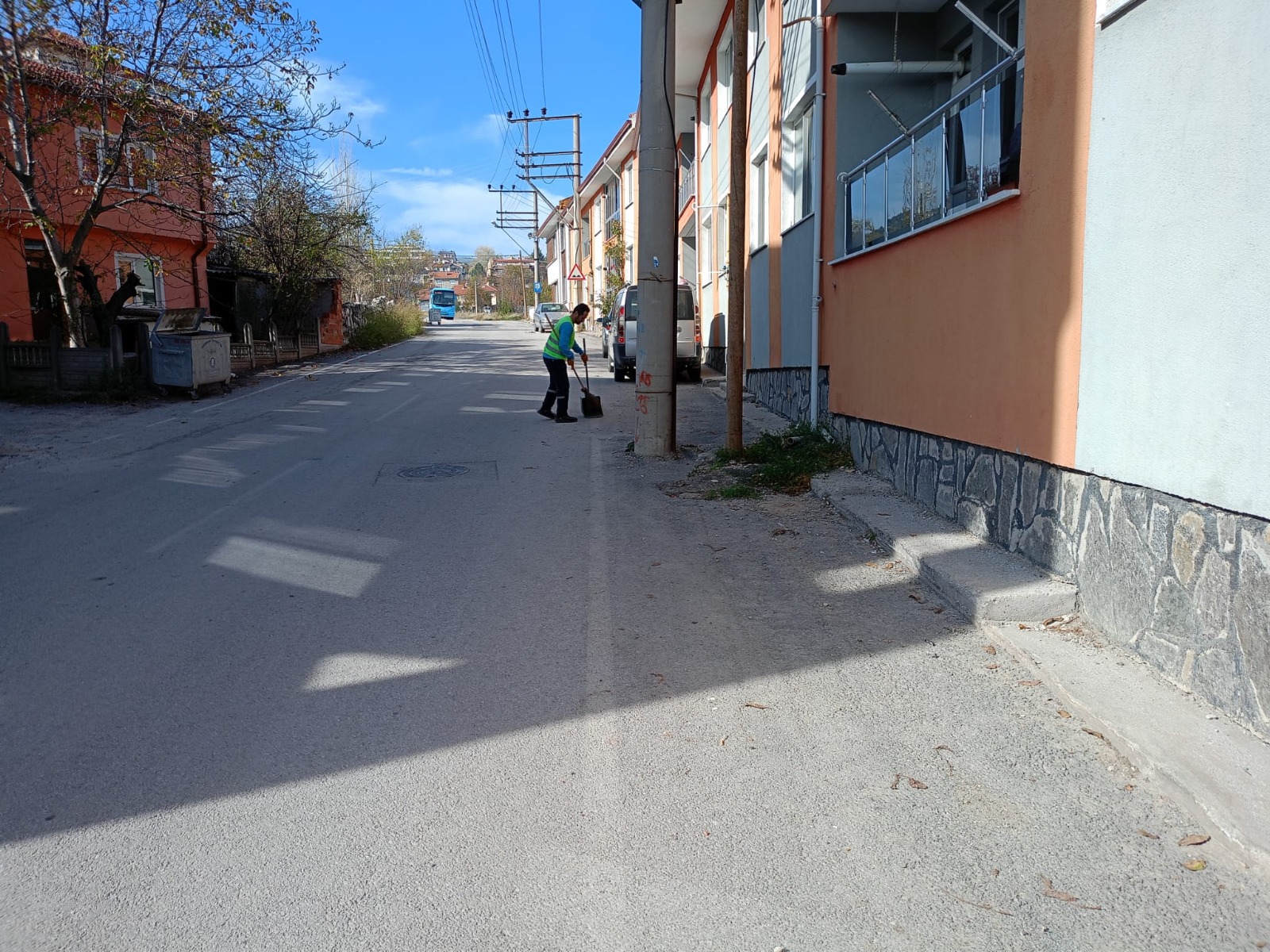 Kütahya Evliya Çelebi Mahallesi’nde Mil Temizliği Çalışması (2)