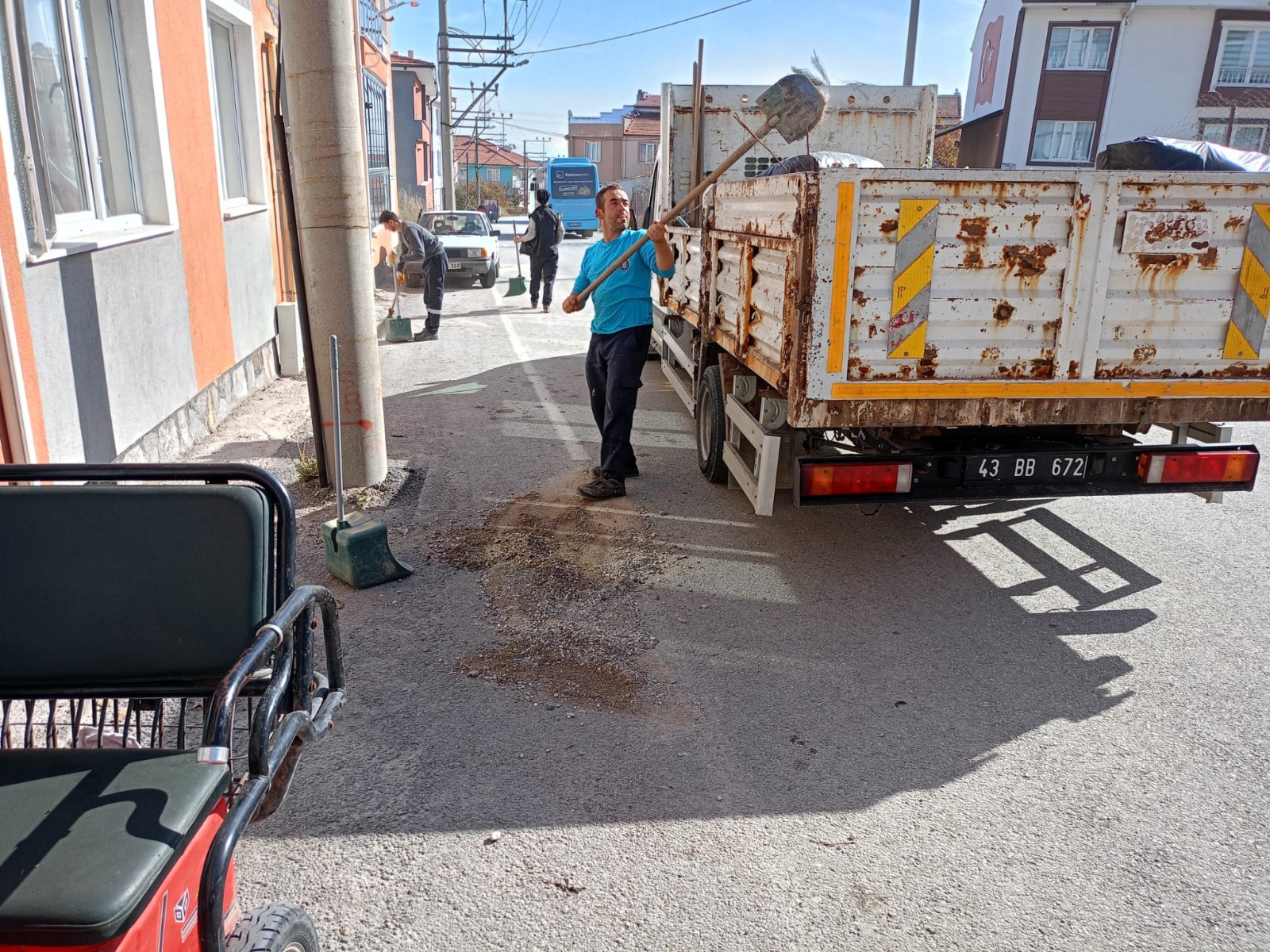 Kütahya Evliya Çelebi Mahallesi’nde Mil Temizliği Çalışması (3)