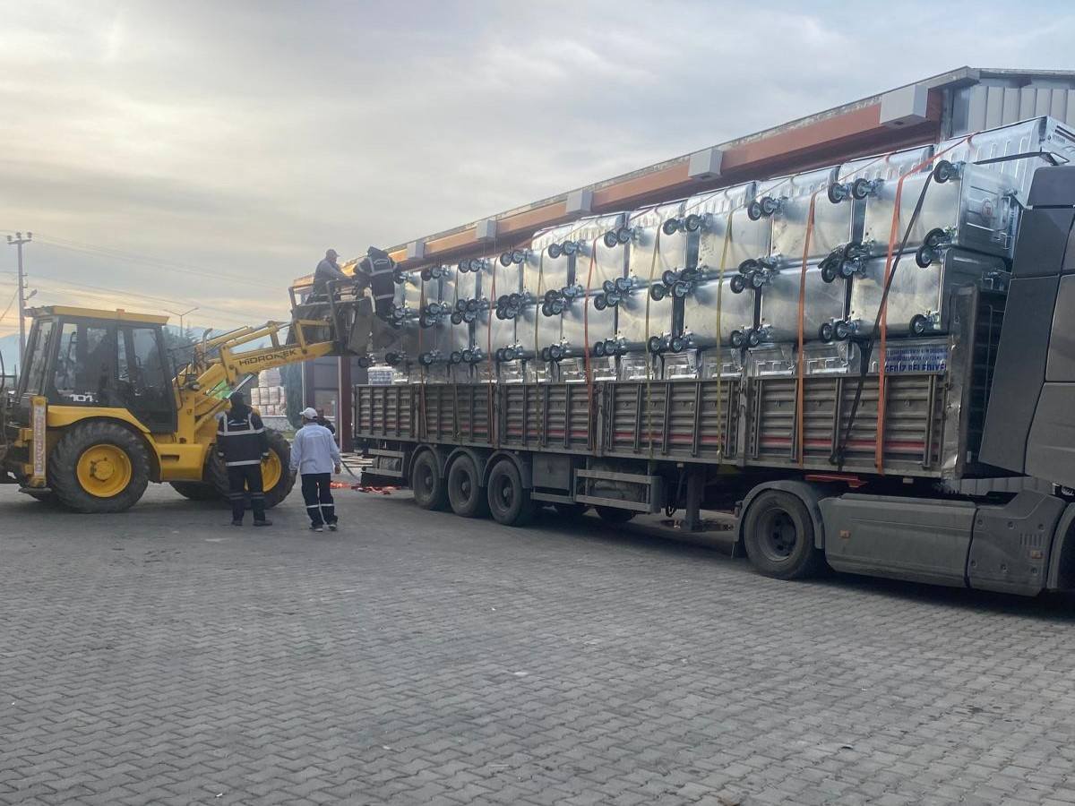 Kütahya Gediz’de Yeni Çöp Konteynerleri Teslim Edildi1