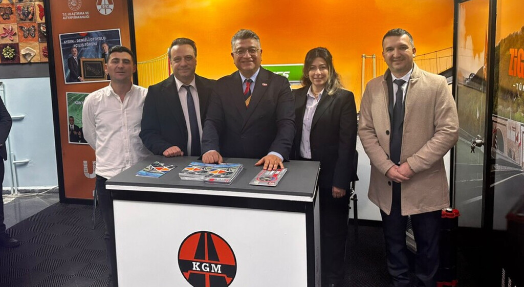 Kütahya Ufest Dpü’de Öğrencilerle Buluştu 1