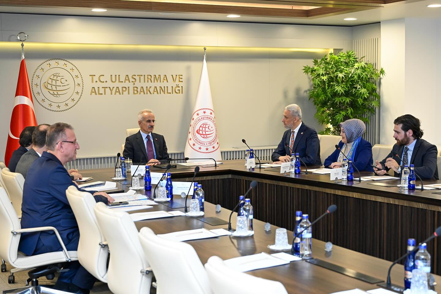 Kütahya Valisi Işın’dan Bakan Uraloğlu’na Ziyaret2