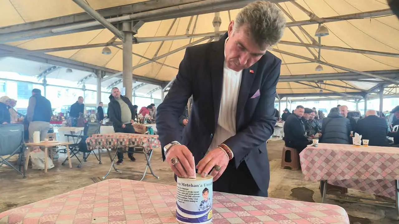 Kütahya’da Antikacı Esnafından Küçük Metehan’a Destek5