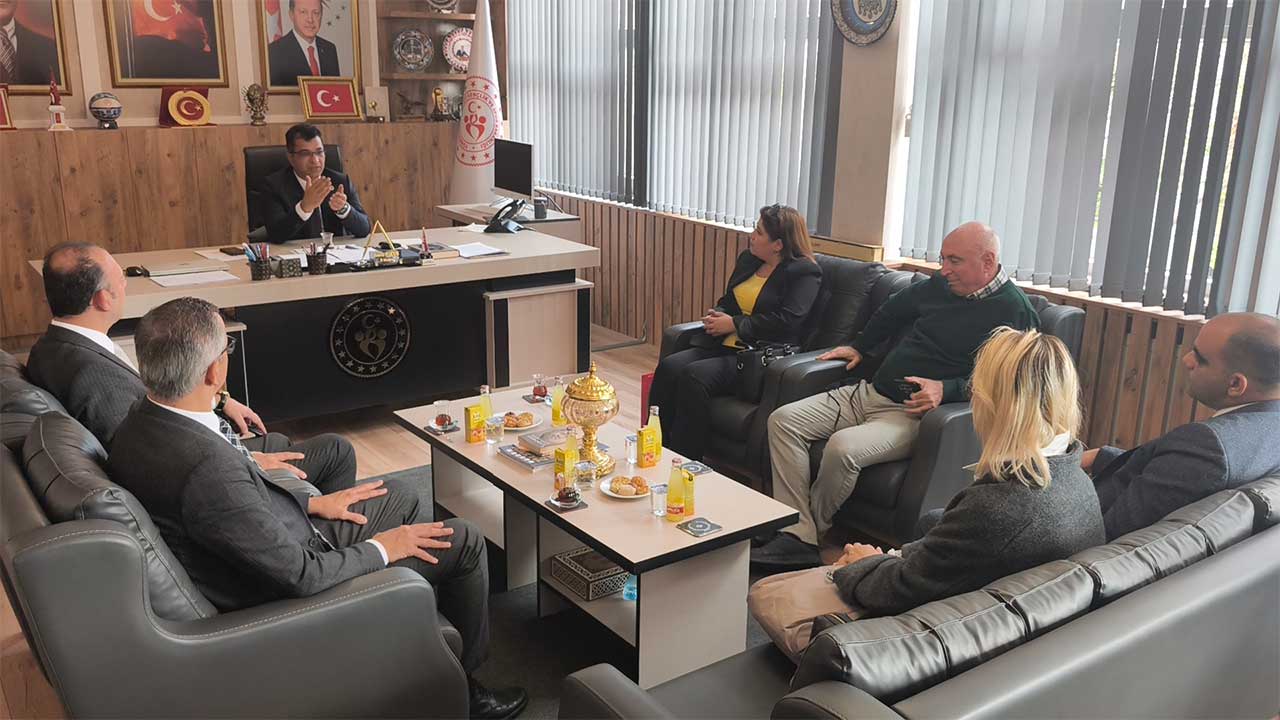 Kütahya’da Başarılı Sporcular Için Eğitimde Imzalar Atıldı 6