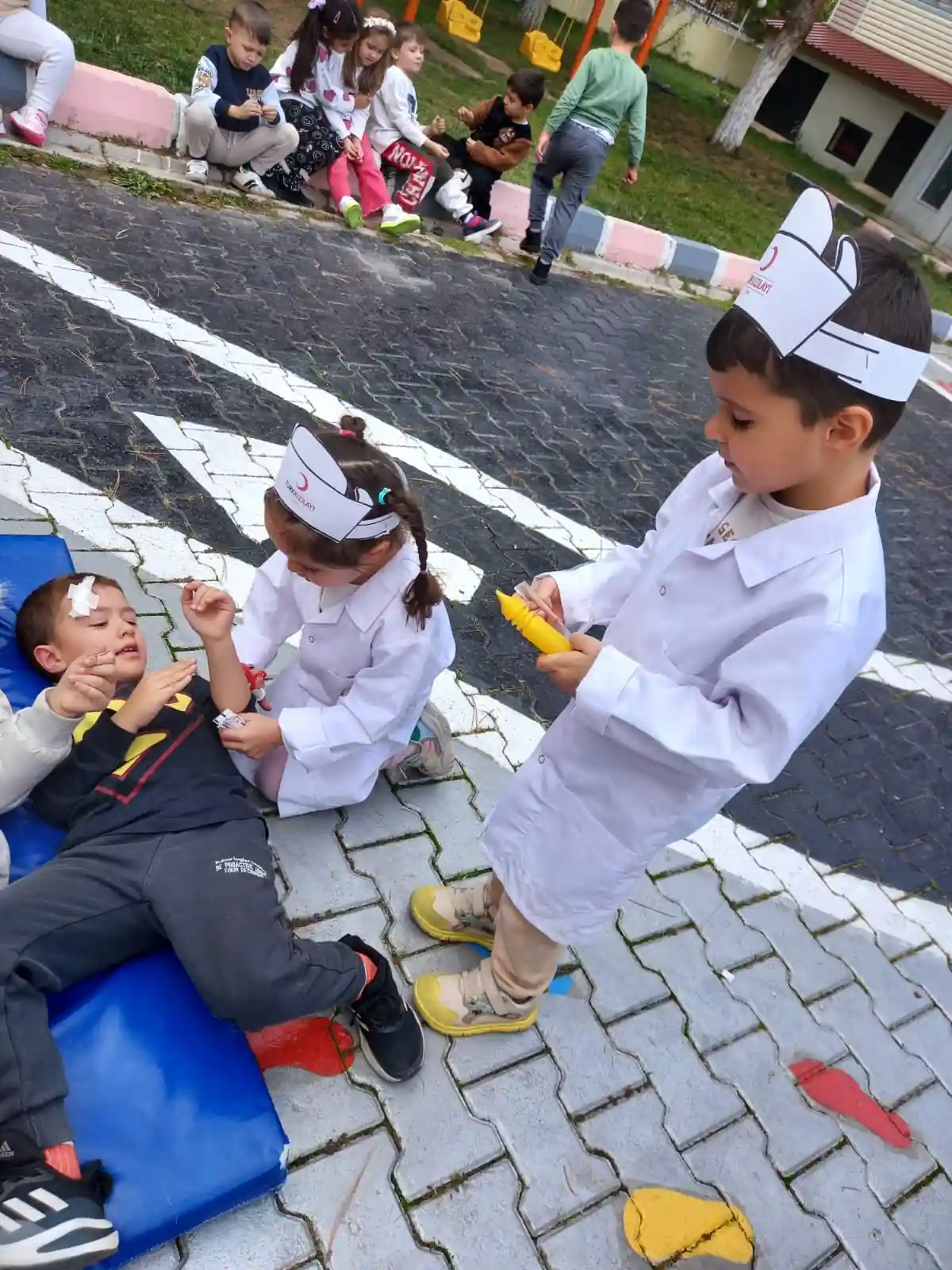 Kütahya’da Minik Öğrenciler Kızılay’ı Öğrendi 3