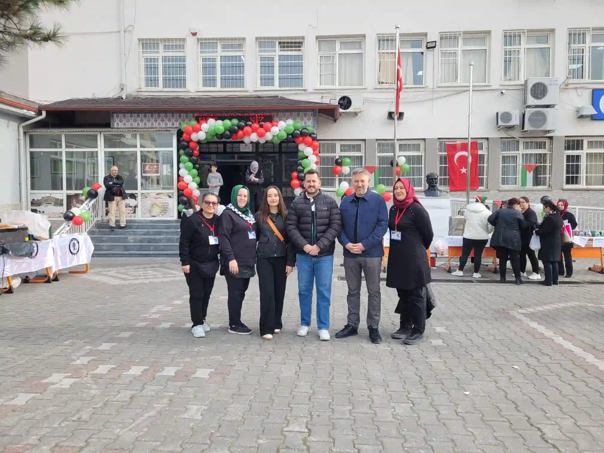 Kütahya’da Öğrencilerden “Filistin” Kermesi 1