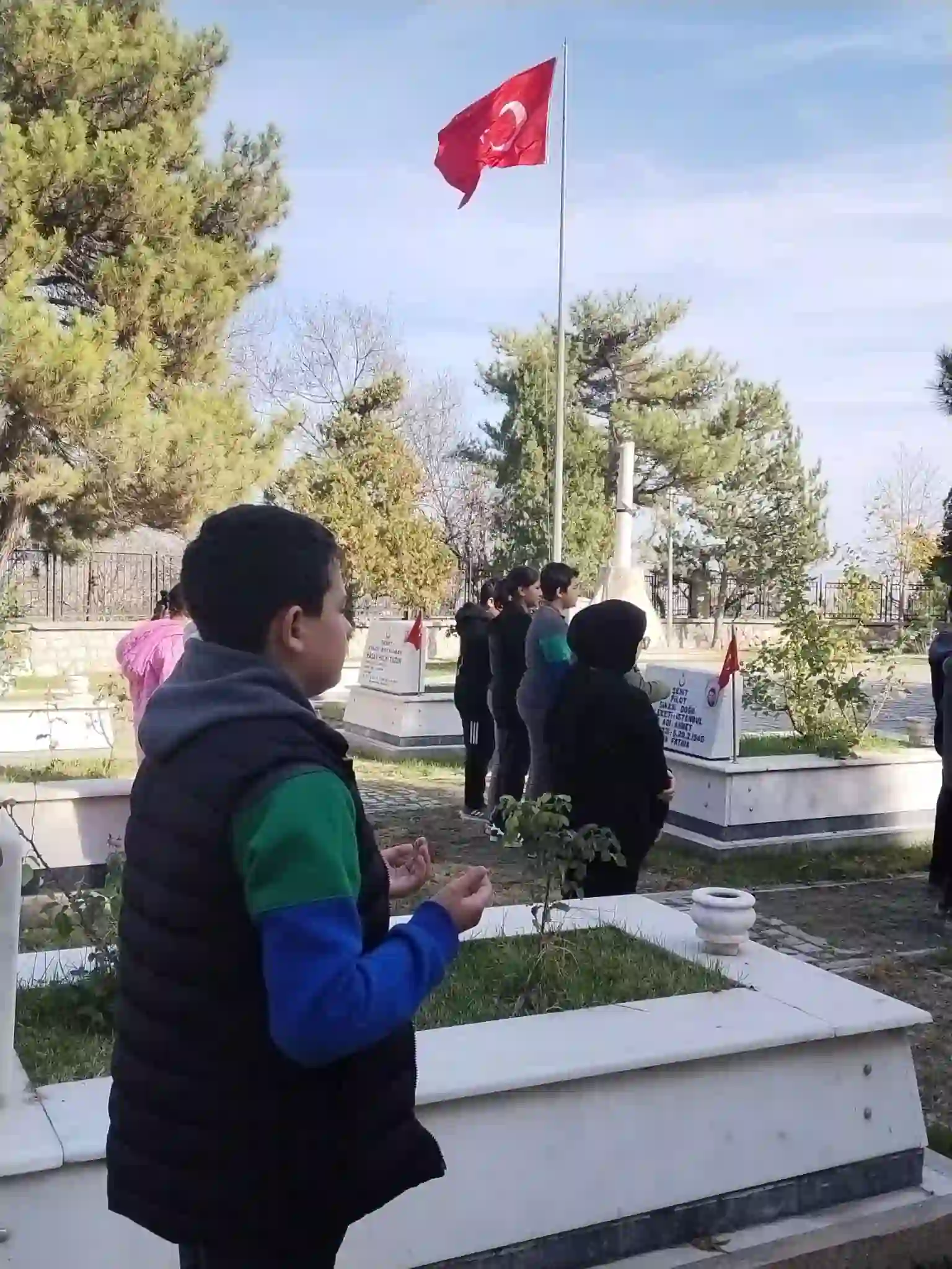 Kütahya’da Öğrencilerden Şehitlere Vefa 3
